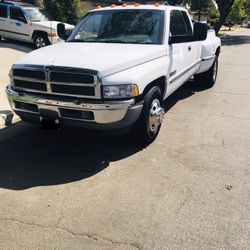 1998 Dodge Ram 3500