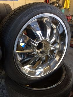 5 lug universal 22"