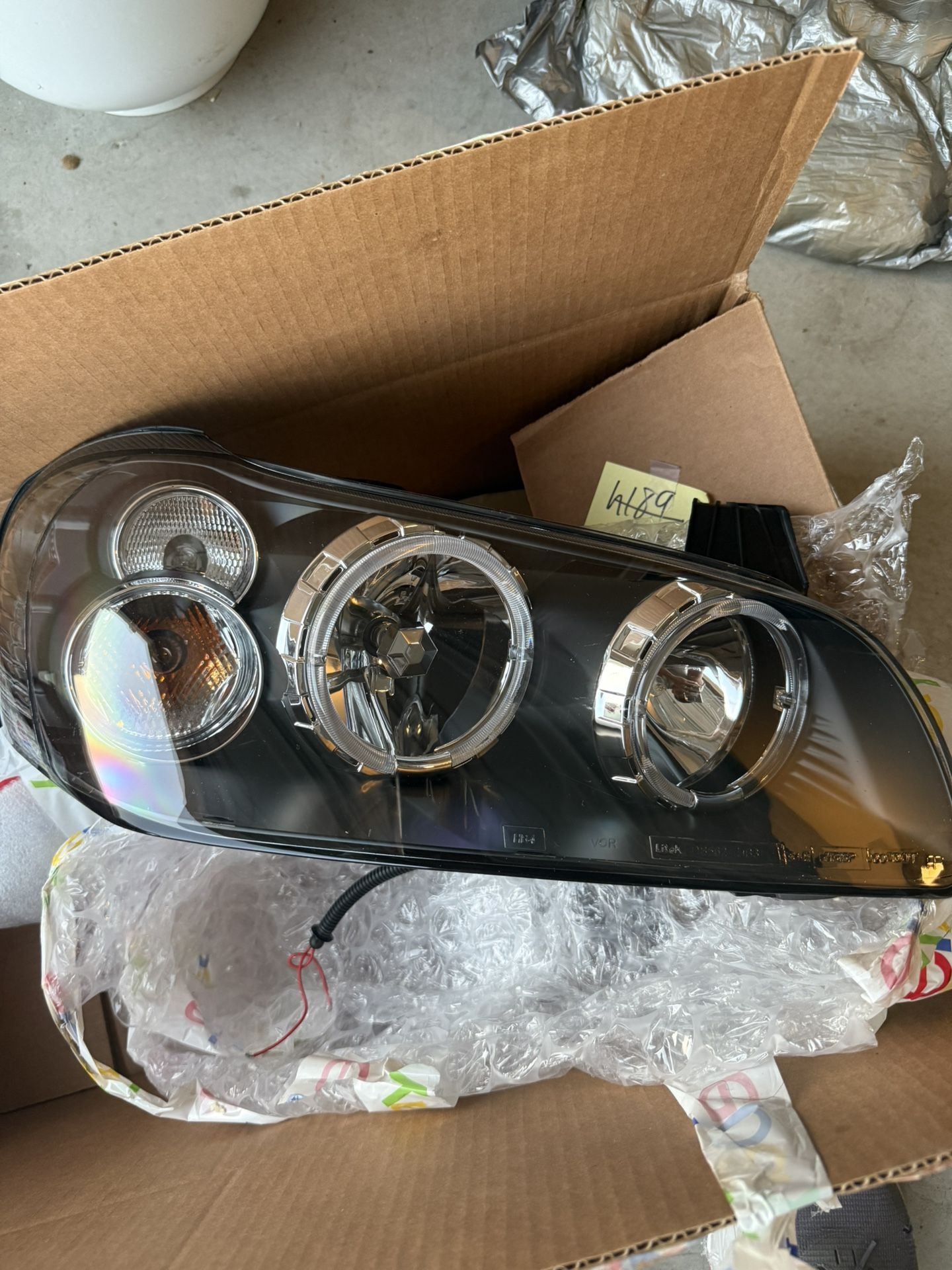 2000 Nissan Maxima Headlights