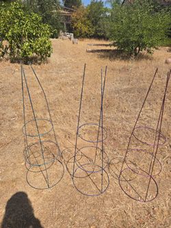 3 colored plant support metal wire cones
