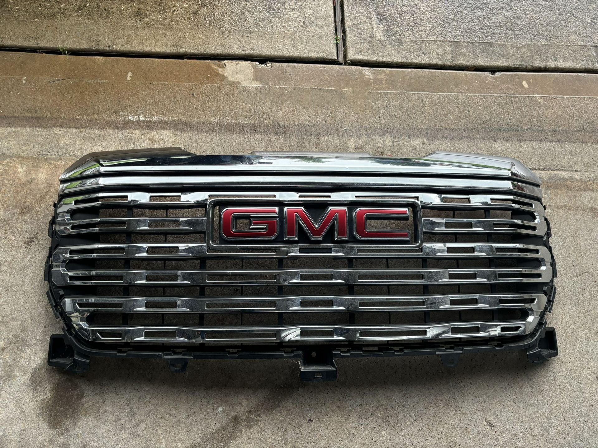 2021 GMC Sierra Denali Grille Used OEM 