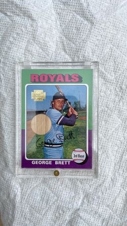 George Brett Topps Archives Signed Bat Relic Card
