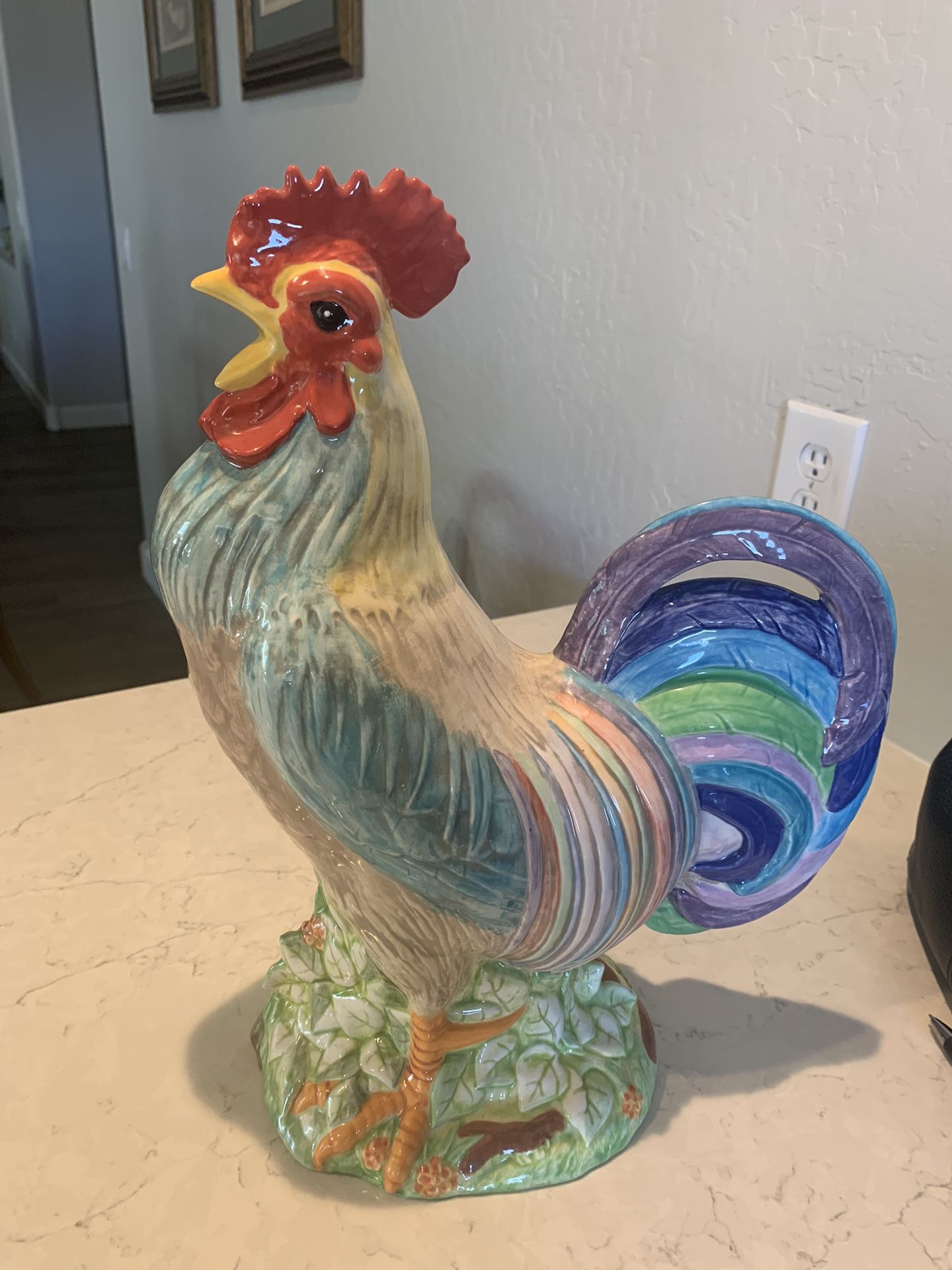 Vintage roosters And hens