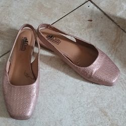 Ladies Flats