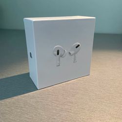 Apple AirPod Pro 2nd Generation With MagSafe Charging Case