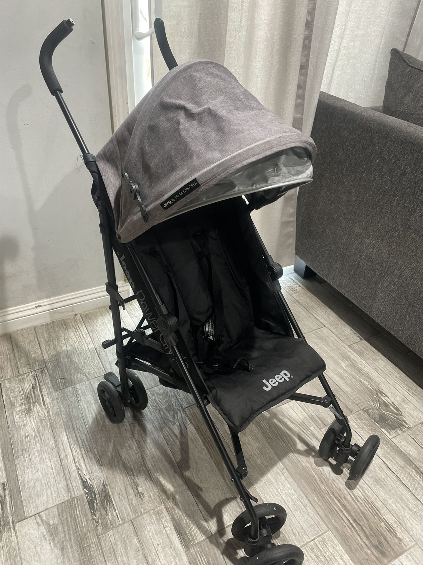 STROLLER