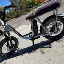 Rad Runner Plus E-bike