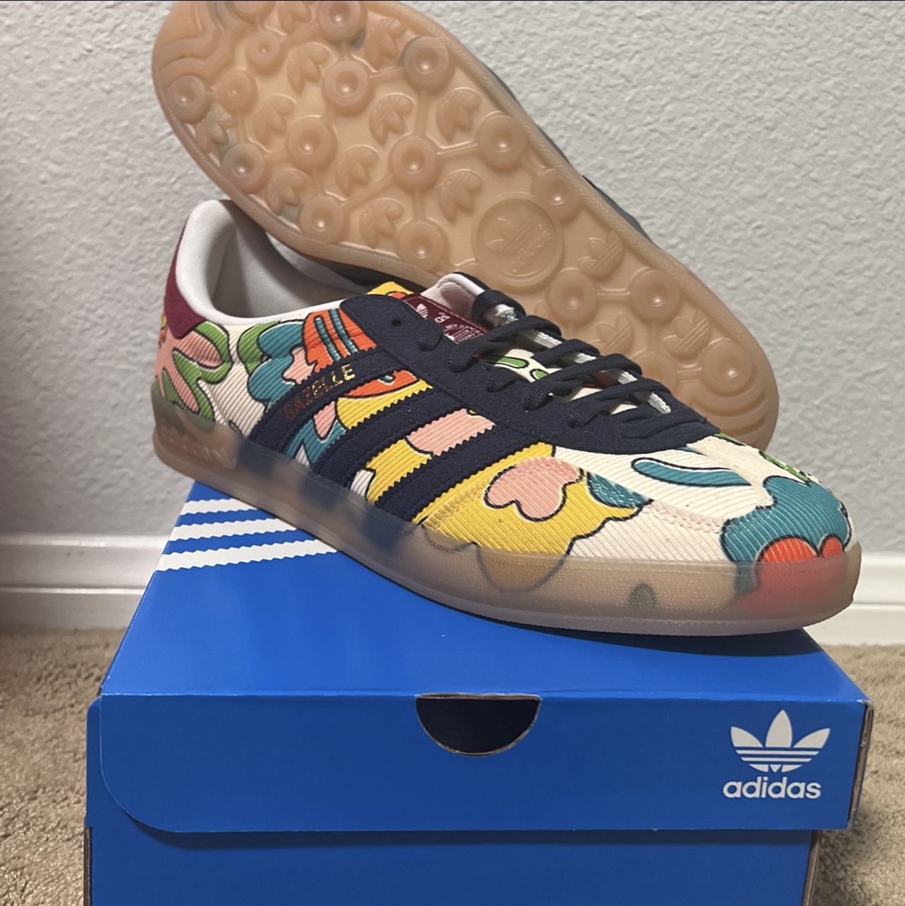 Bange for at dø tempo Dam Adidas Sean Wotherspoon Gazelle Indoor Size 10 for Sale in Phillips Ranch,  CA - OfferUp
