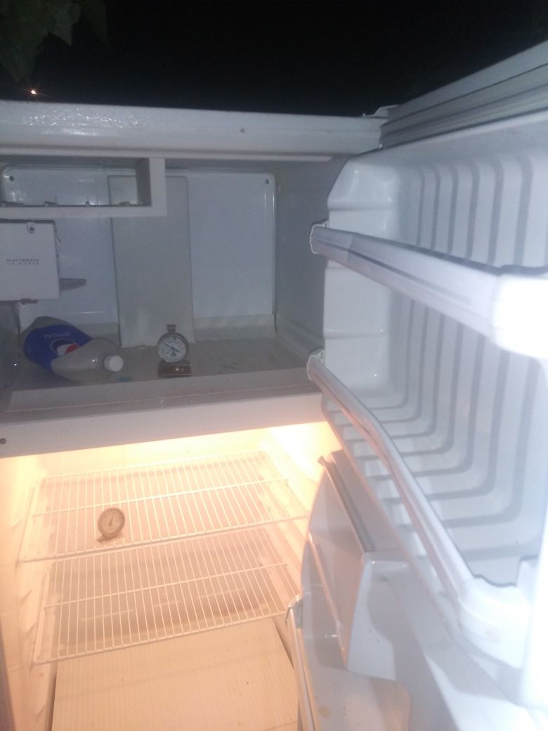 Refrigerator en buenas condisiones
