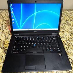 Dell laptop - Intel i7, SSD, backlit keyboard, Win 11 Pro - clean