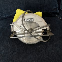 Ryobi Circular Saw 