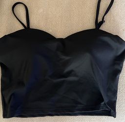 Women crop top