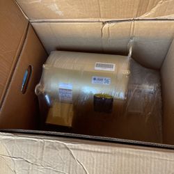 New 3 Phase 7.5 Hp Motor Brand New Still Wrapped Up In The Box 