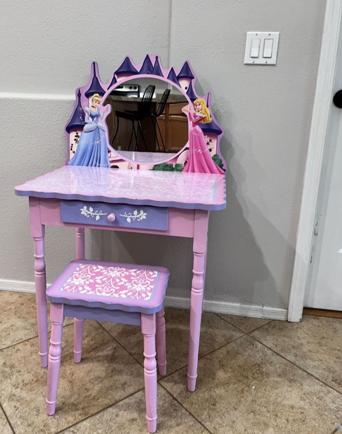 Classic Disney Princess Vanity Table With Bench
