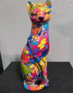 Cat figurine