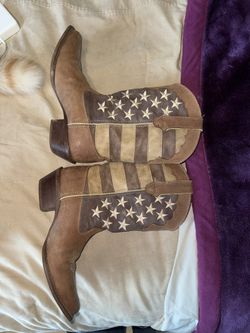 Durango Distressed Women’s American Flag Cowboy Boots