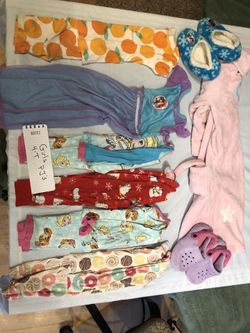 Girls 4T PJ’s