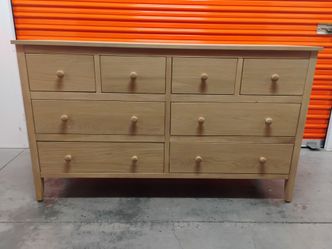 Pottery Barn Kids Emerson 8 Drawer Dresser