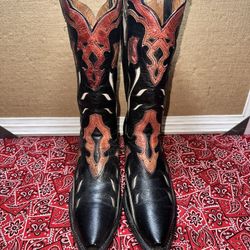 Women’s Black And Red Cowboy Boots Size 8.5