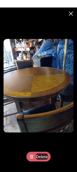 Round Wood Dining Table with Chairs
