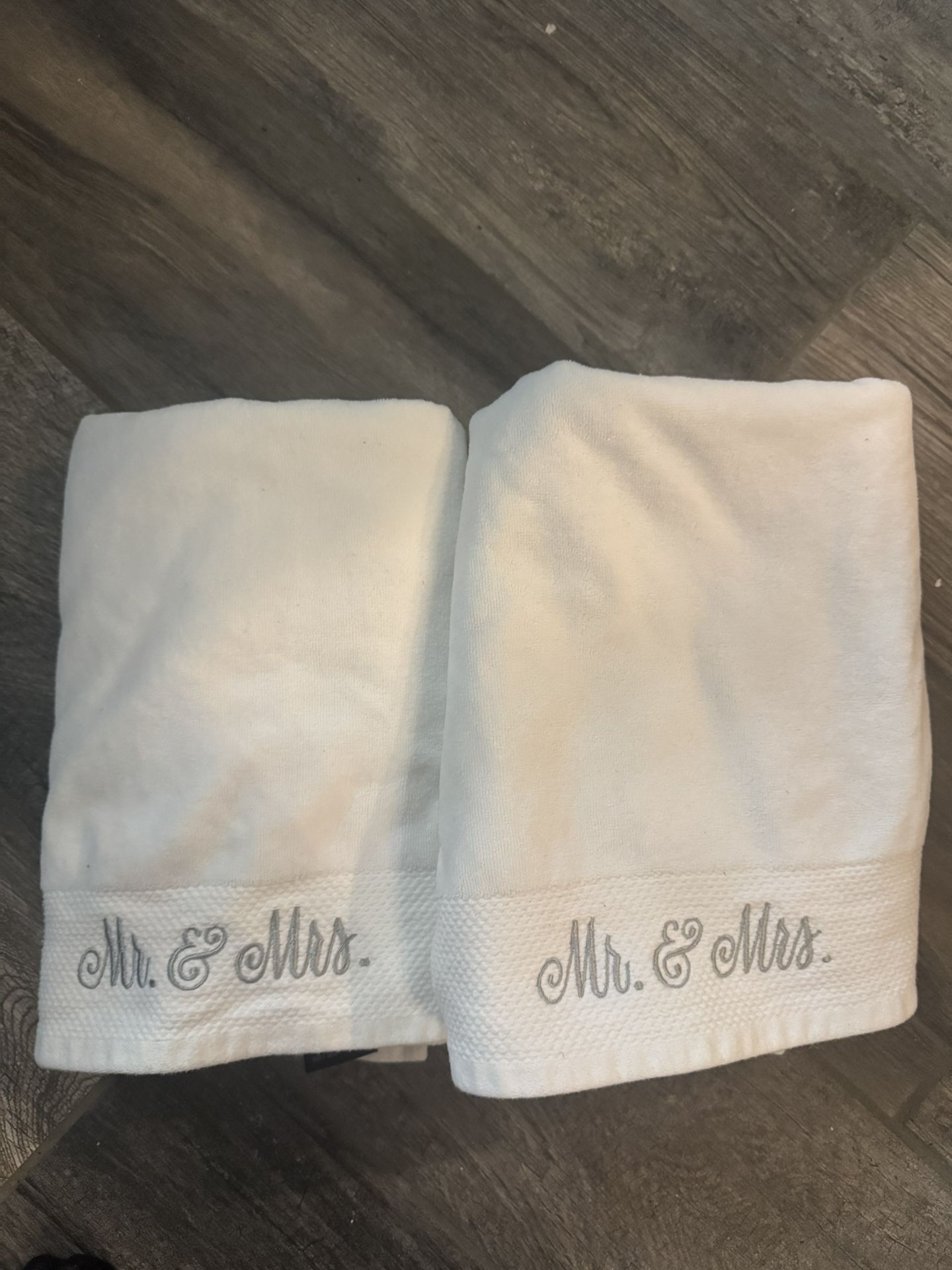 Mr and Mrs bath towels