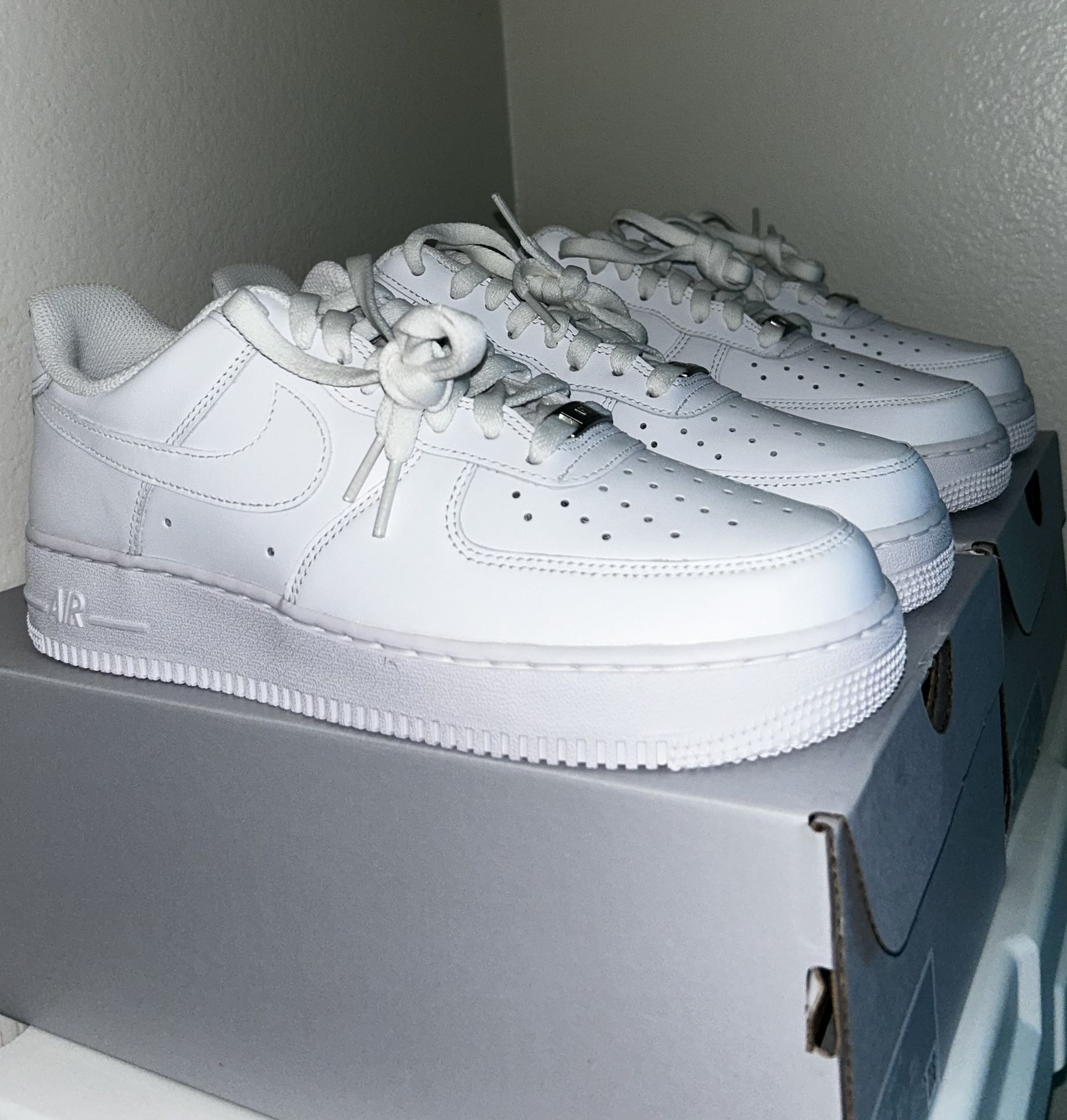 Size 9 - Nike Air Force 1 Low '07 - White - (DEAL: TWO PAIRS FOR $180 or $100 FOR ONE PAIR)
