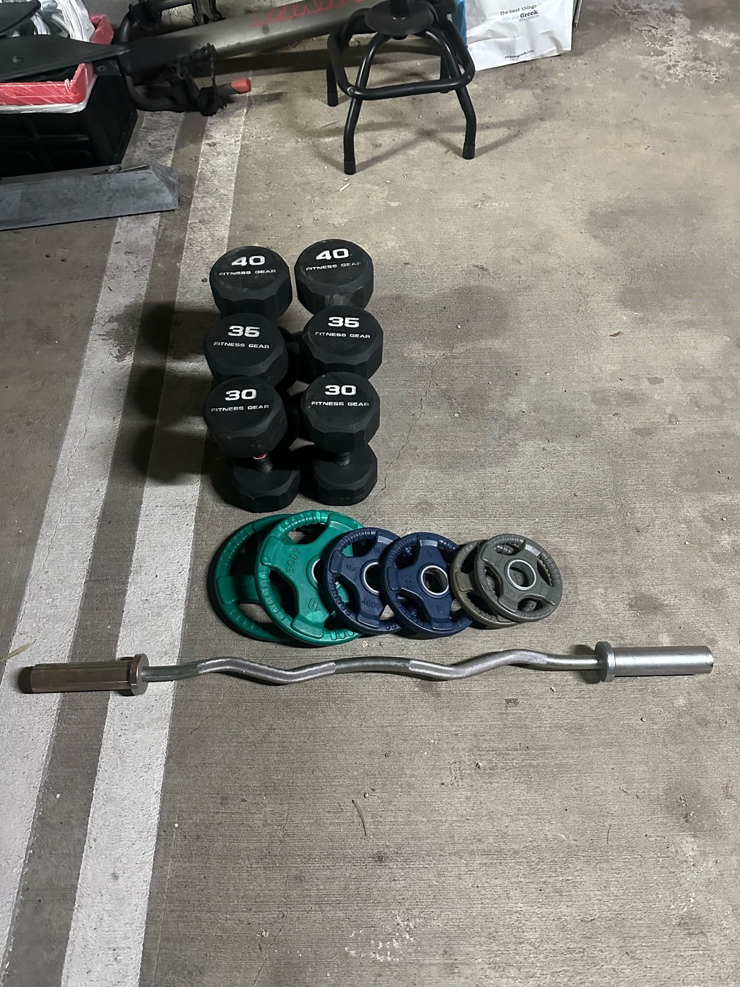 Rubber Coated Dumbbells, Curl Bar, Change Plates