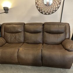 Sofa & Love Seat 