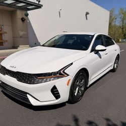 2022 Kia K5 LXS