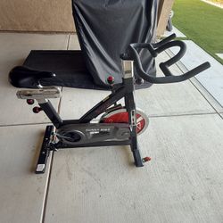 Sunny Health & Fitness Spin Bike – Excellent Condition
