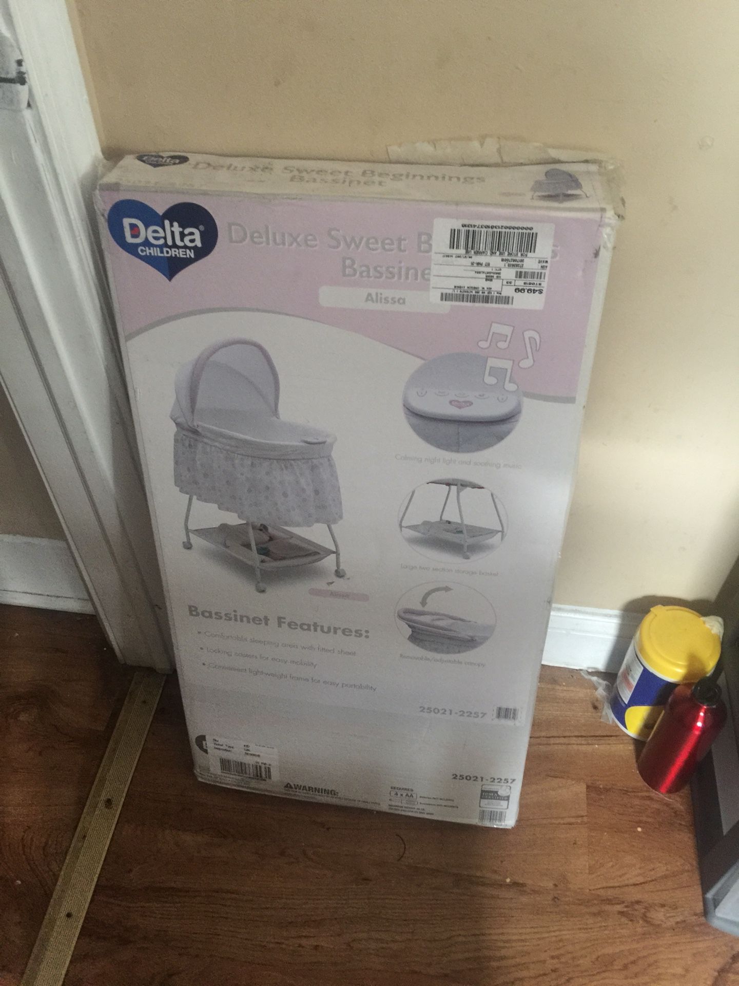 Bassinet for sell never opened