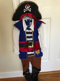 Pirate costume with additional accessory