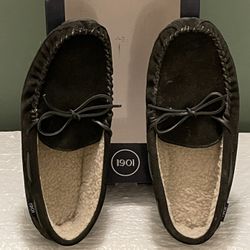 NEW!! Men's '1901' Size 11 BLACK SUEDE LEATHER Slippers - posted price is firm.