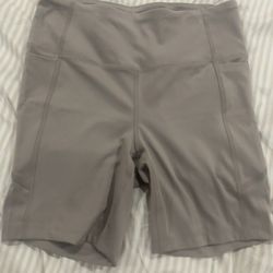 Women’s Active Wear 
