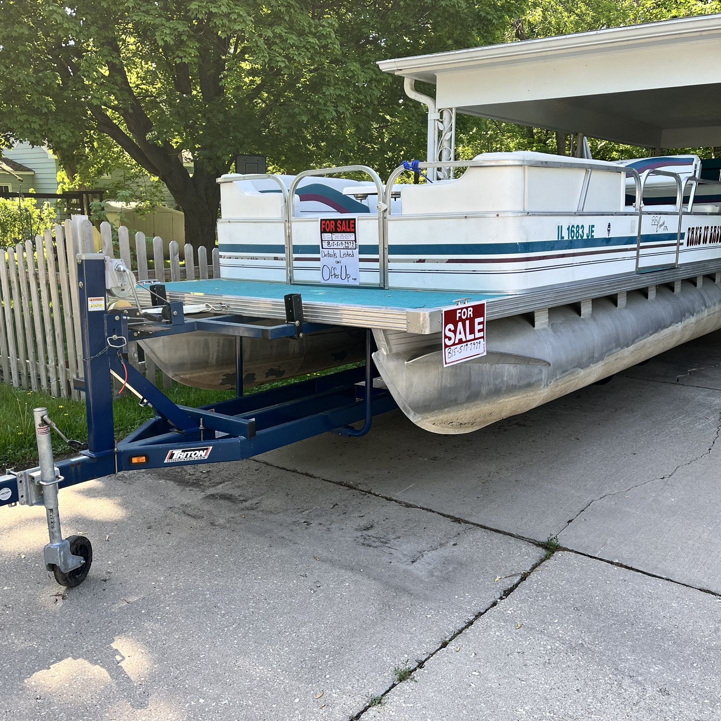 22 ft Fisher Pontoon Boat For Sale