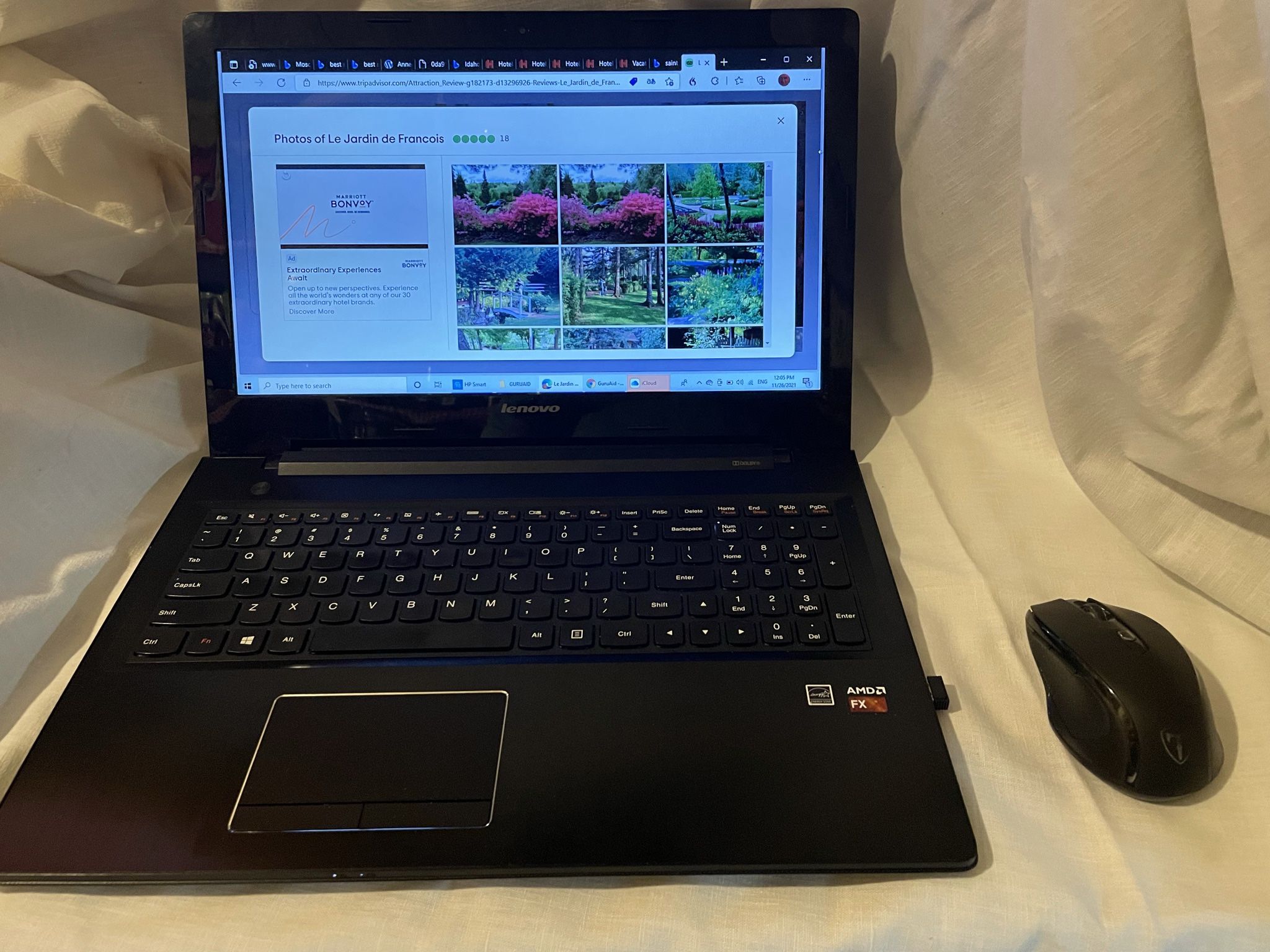 LENOVO LapTop 210 Gigs Ram 8 Gigs 64 Bit