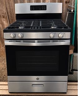 GE Gas Stove