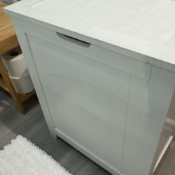 White Wood Hamper 