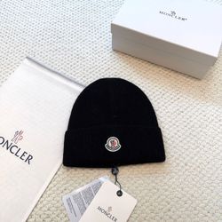 Moncler Beanie Black 