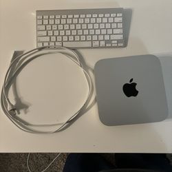 Mac Mini 2.3 gHz Quad Core Intel Core i7