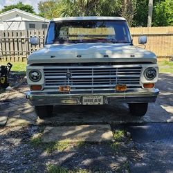 1968 FORD F100 CUSTOM 