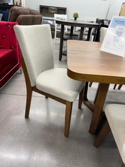 6pc Dining Set 🔥 Take it home with only $50 down