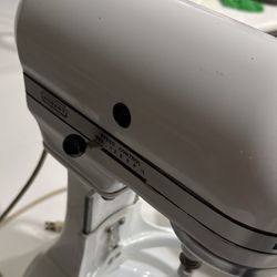 Kitchen Aid Mixer 