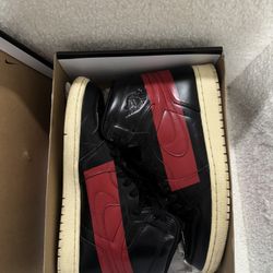 🔥 Jordan 1s - 11.5 Men’s - Red Tape