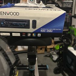 KENWOOD KDC28u