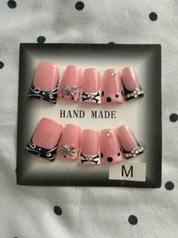 Handmade Press On Nails