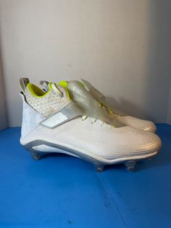 Under Armour Highlight Hammer D Football Cleats, Size 11, Color: White / Volt