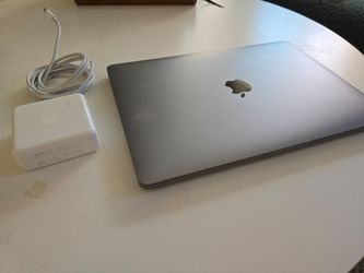 2022 MacBook Pro A2338,M2 ,16Gb,512Gb,13” LCD, AC Charger, Good Condition,Space Grey Color,Office 2022,Tahoe MAC OS for Great Promo Now