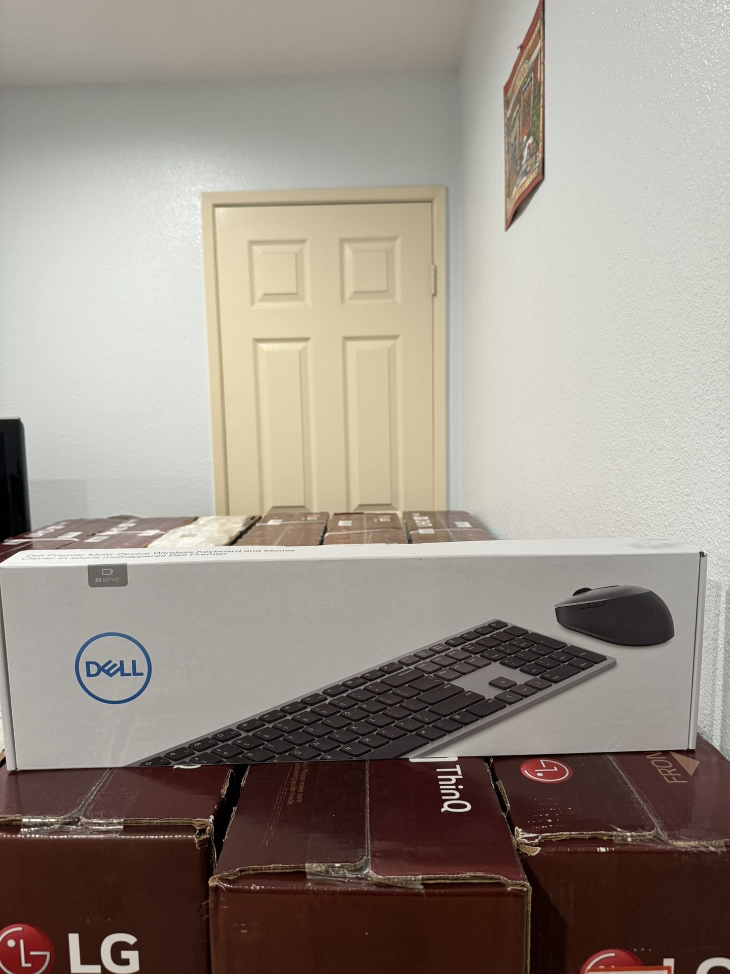 Dell Premier Multi-Device Wireless Keyboard and Mouse 