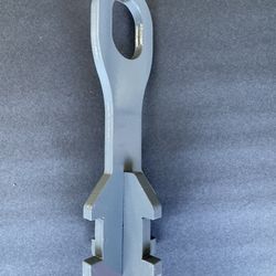 B&W 5th Wheel Hitch Lifting Device